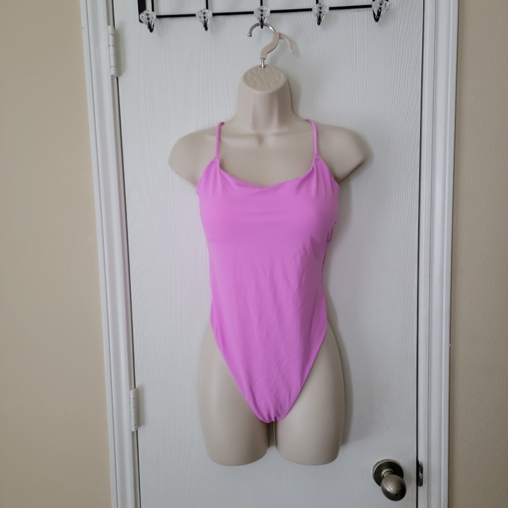 Victoria's Secret Essential Scoop One Piece Swimsuit